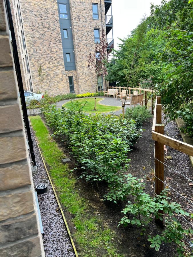 Water Walk Apartment Эдинбург Экстерьер фото